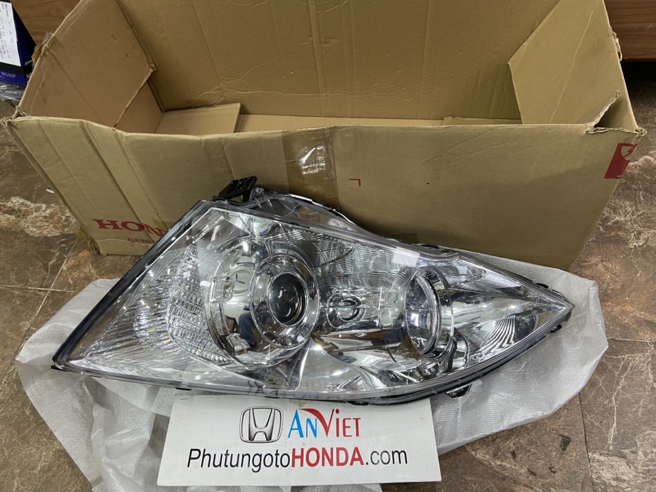 Đèn Pha bên lái xe Honda CRV 2009-2011